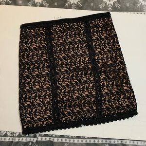 Kendall & Kylie lace shirt. Size M. NWT